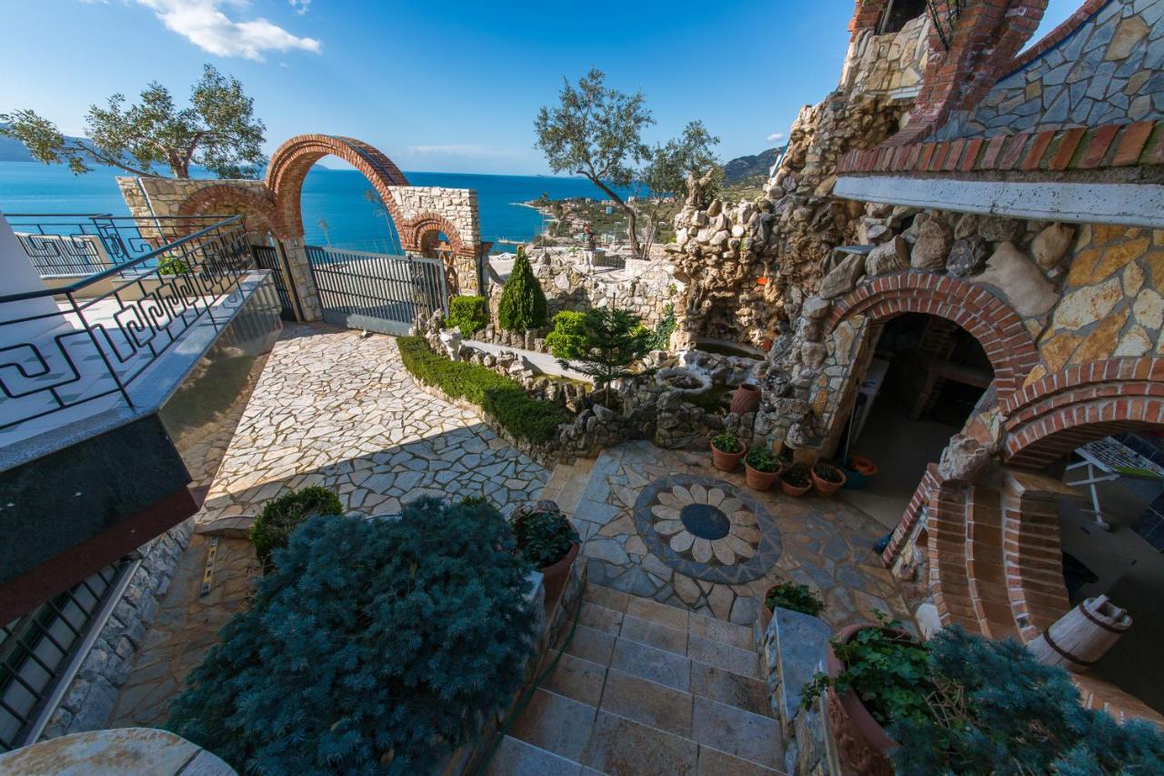 Hotel Artisti Vlorë Exterior foto